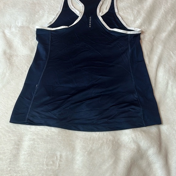 Nike Green Crop Relaxed 2 Tank Top Nike Green, Navy Blue - Picture 4 of 11